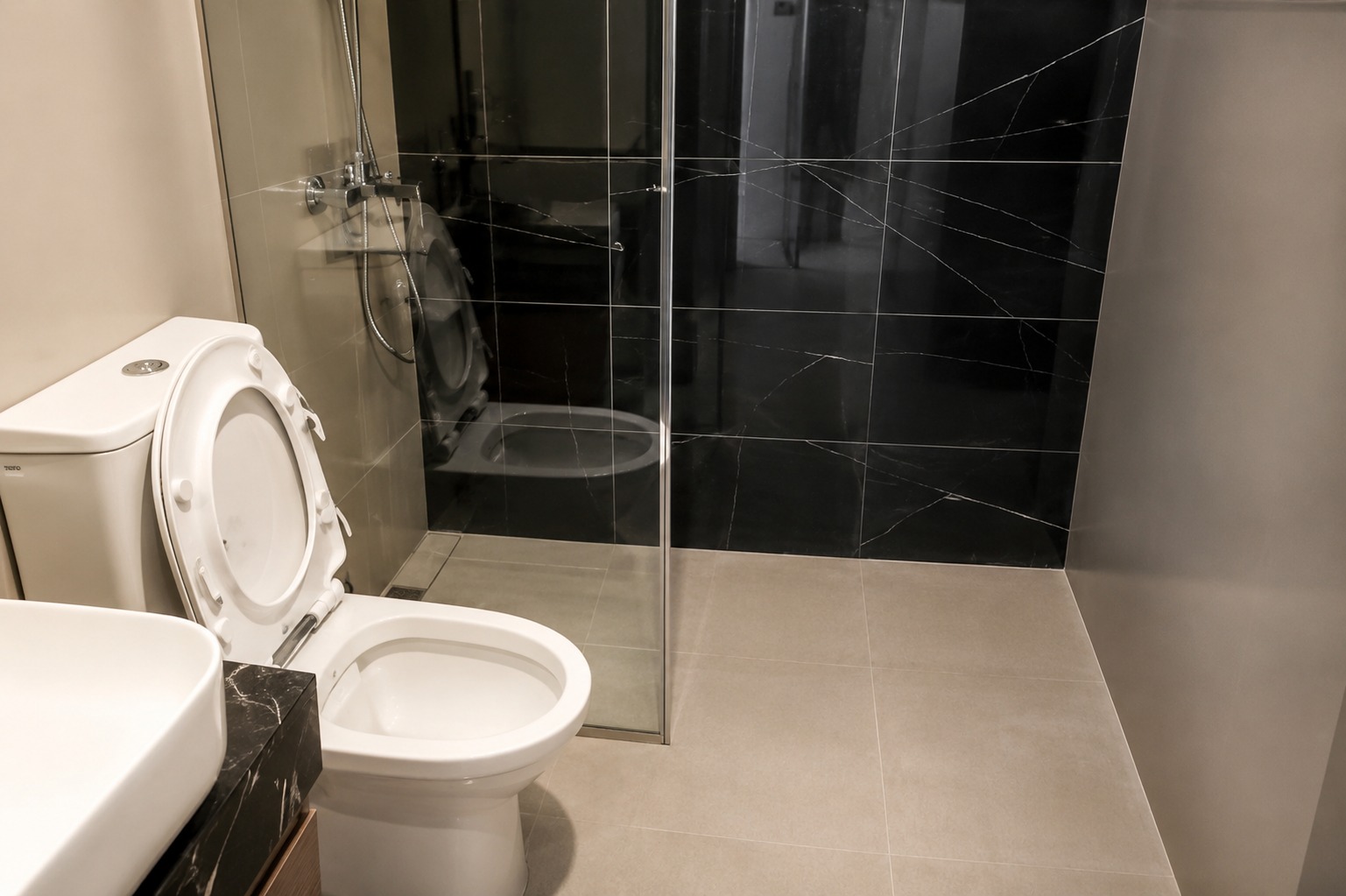 Luxury 2 Bedroom Apartment in Dubai Hills Estate — Dubai Hills Estate, Dubai