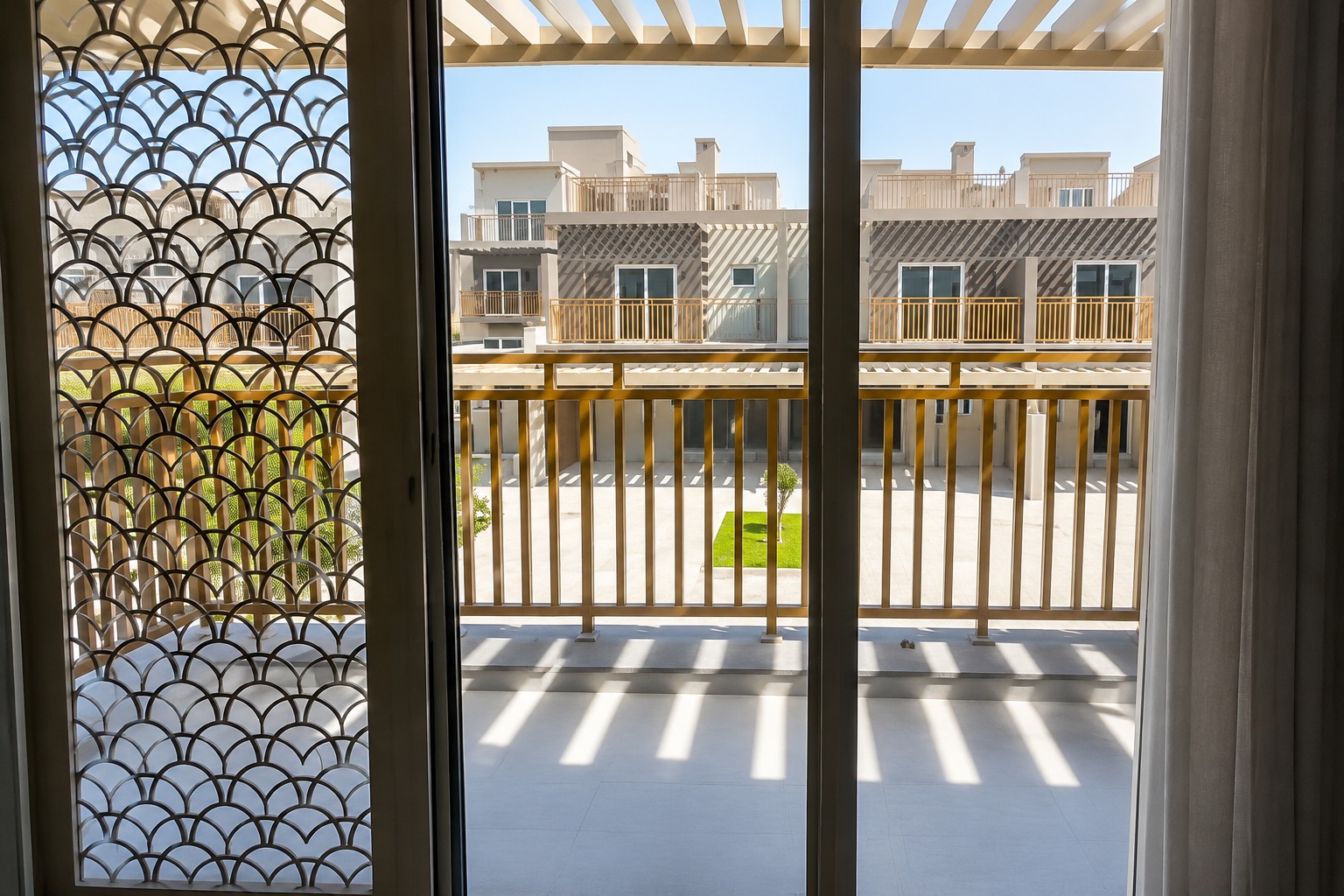 Luxury 2 Bedroom Apartment in Dubai Hills Estate — Dubai Hills Estate, Dubai
